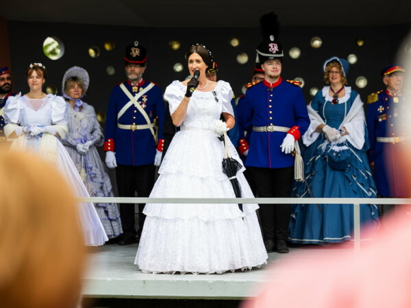 Muzikanten voor het Keizerin Augusta-monument &copy; Koblenz-Touristik GmbH, Kai Myller