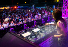 Electronic Wine © Koblenz-Touristik, Kai Myller Künstlerin Gabrielle Kwarteng bei Electronic Wine 2025 © Koblenz-Touristik, Kai Myller