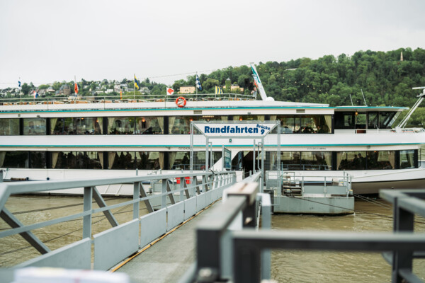 Fahrgastschiff "Stadt Vallendar" Wein on the Water &copy; Koblenz-Touristik, Janko.Media