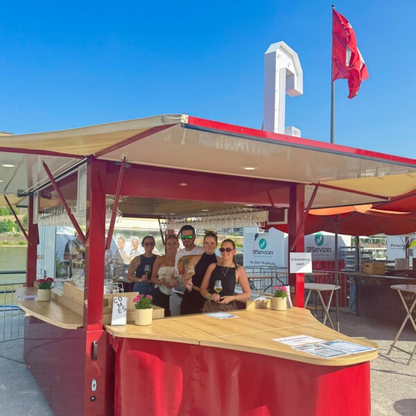 Weingut Comes bei Electronic Wine  &copy; Koblenz-Touristik